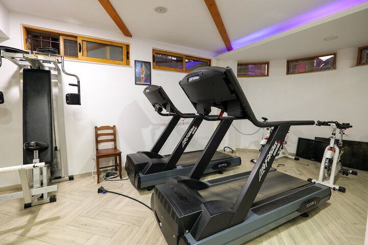 Health and Fitness 45 of 76