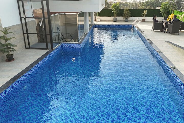 Pool 68 of 91