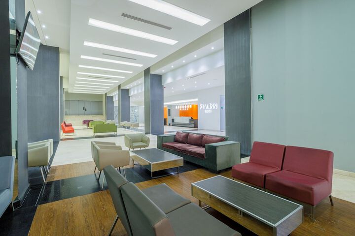 Guest Lobby