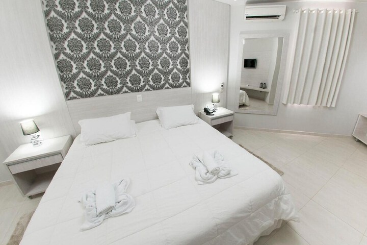 Room 22 of 68
