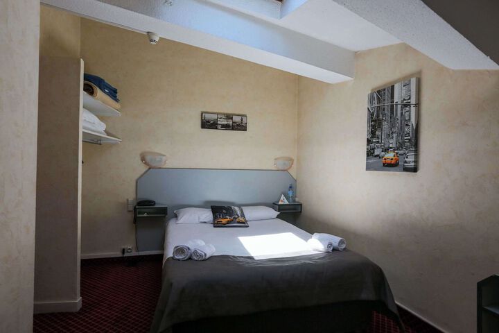 Room 41 of 56