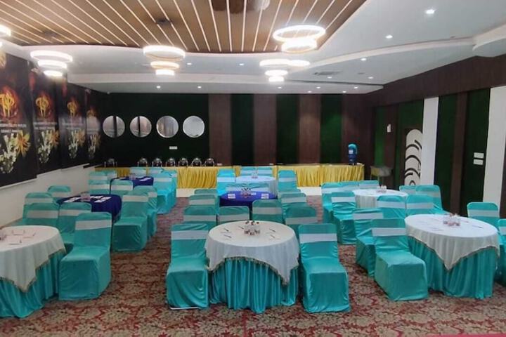 Ballroom/Hall 19 of 25
