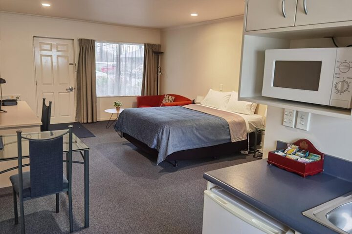 Room 12 of 57