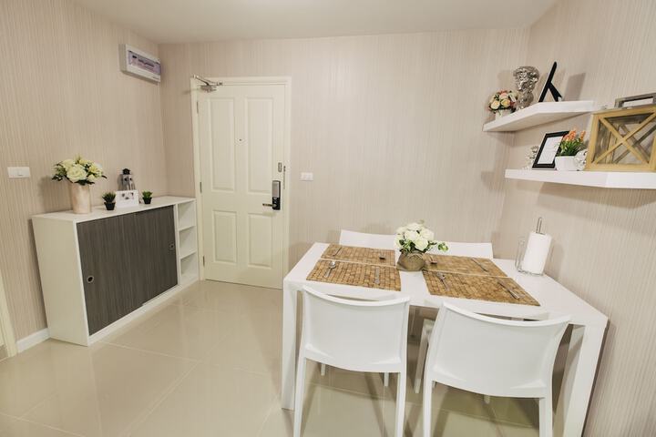 Room 10 of 55