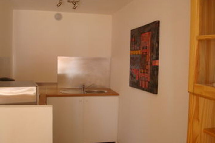 Room 49 of 60