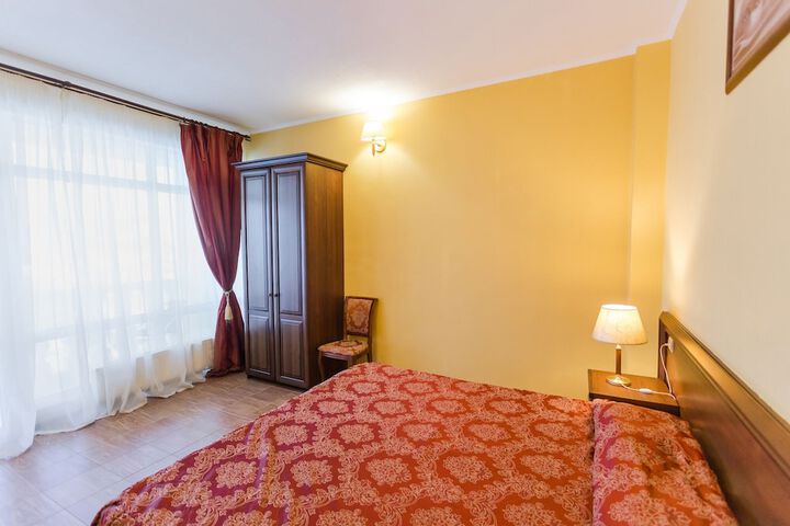 Room 15 of 50