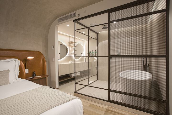 Bath Interior