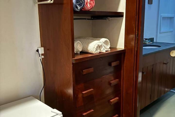 Room 37 of 49