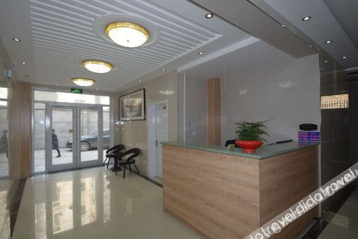 Hotel Interior 8 of 14