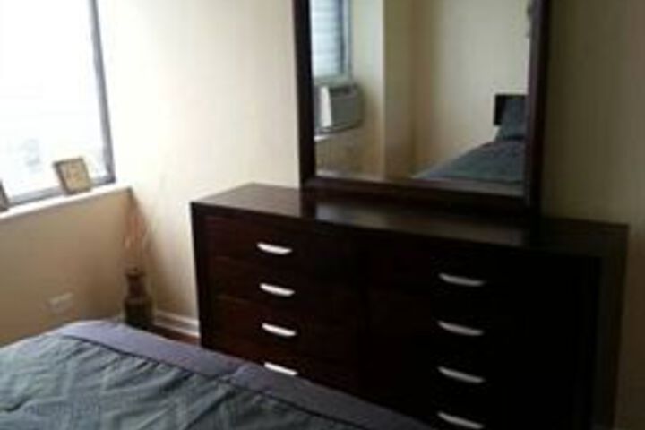 Room 9 of 21