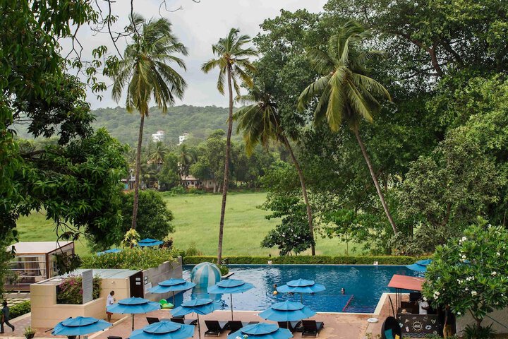 Pool Hotel