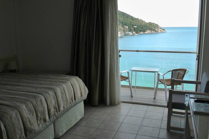 Room 20 of 79