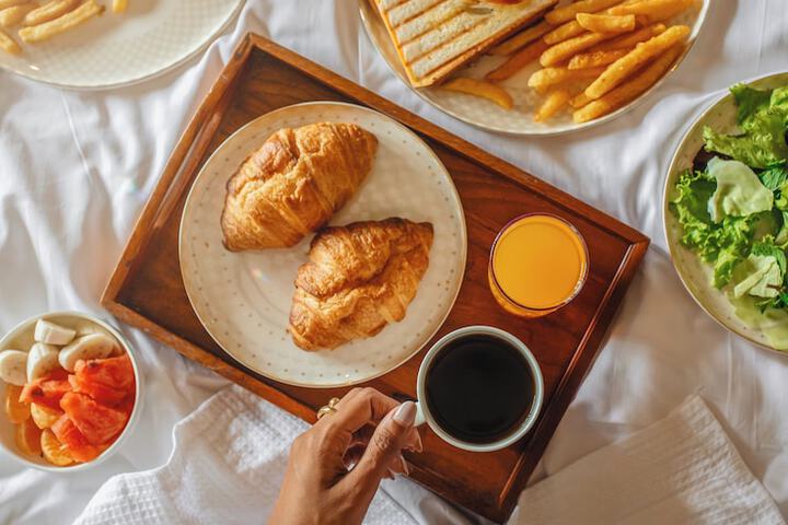 Breakfast/Coffee Service 17 of 37