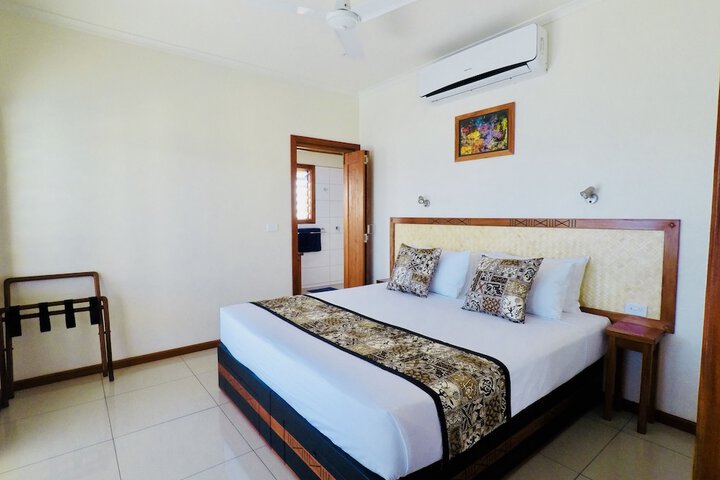 Room 16 of 246