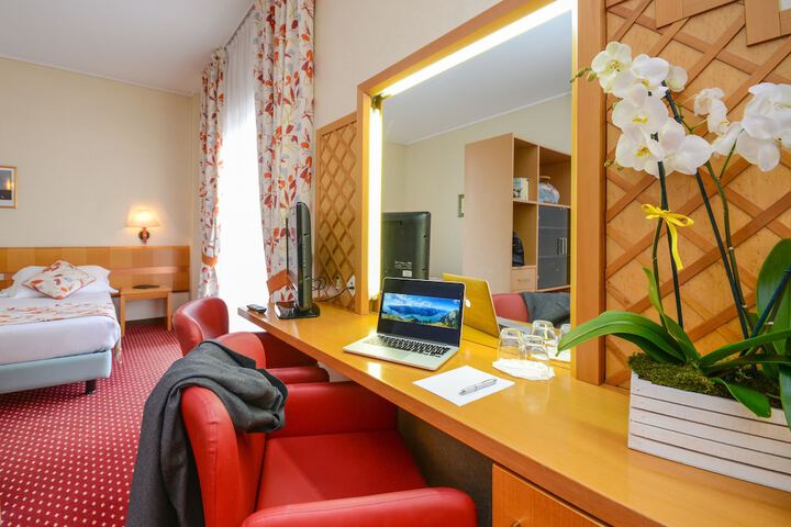 Room 22 of 140