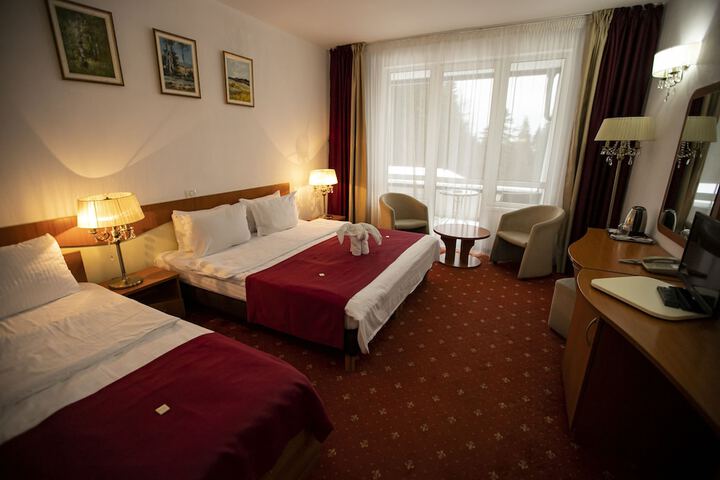 Room 7 of 43