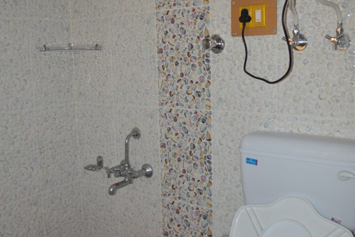 Room 23 of 43