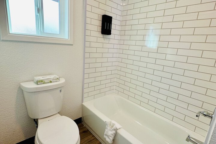 Room 20 of 42