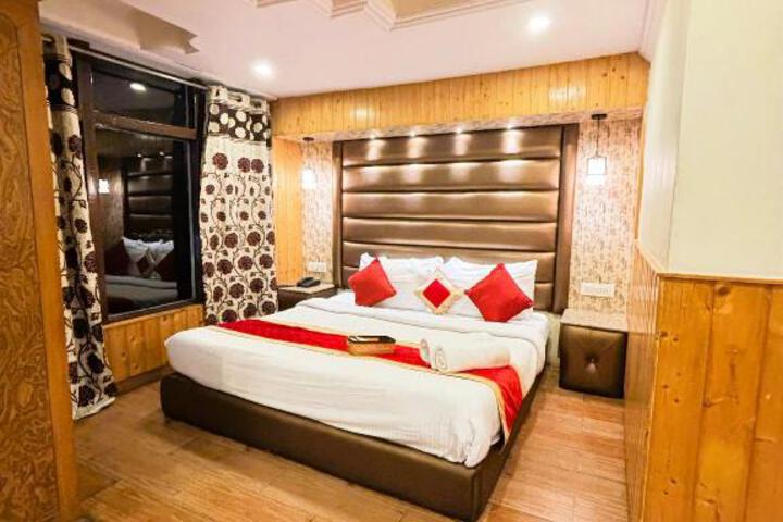 Hotel Lords Grey Deluxe Near The Mall Road Shimla