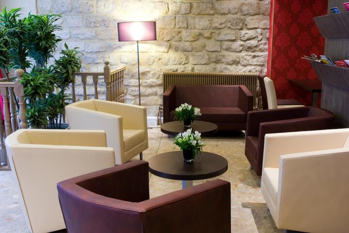 Hotel Lobby