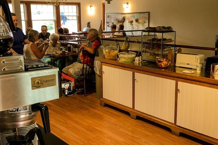 Breakfast/Coffee Service 68 of 97