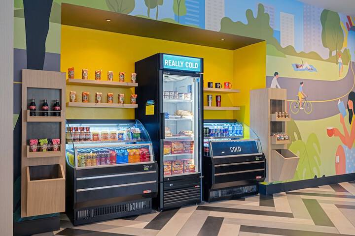 Snack bar