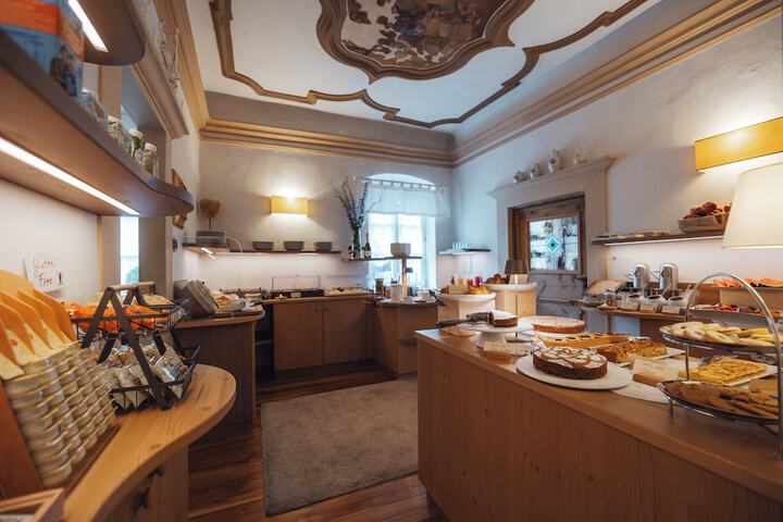 Breakfast/Coffee Service 78 of 100