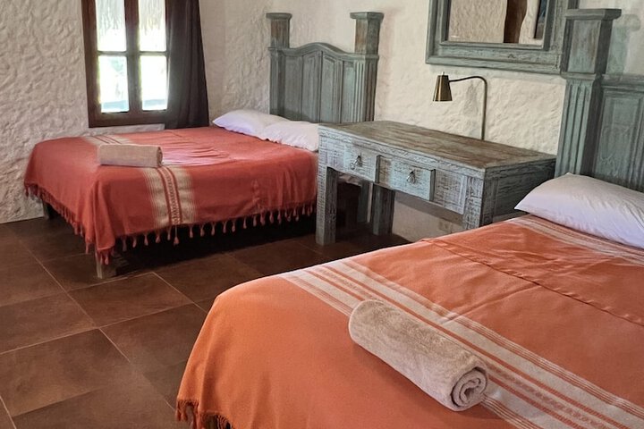 Room 15 of 83