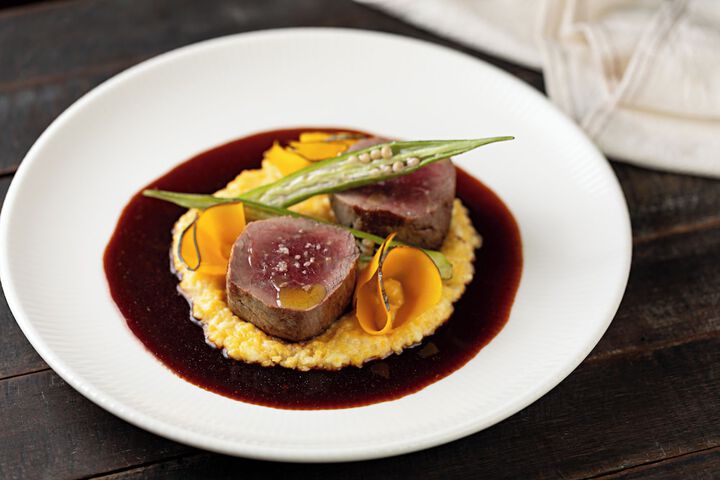 Dining 40 of 60