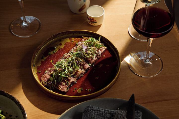 Dining 74 of 125