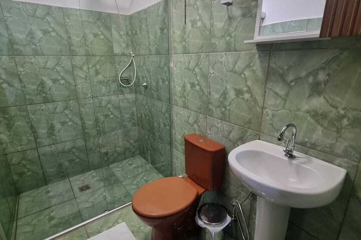 Room 17 of 24