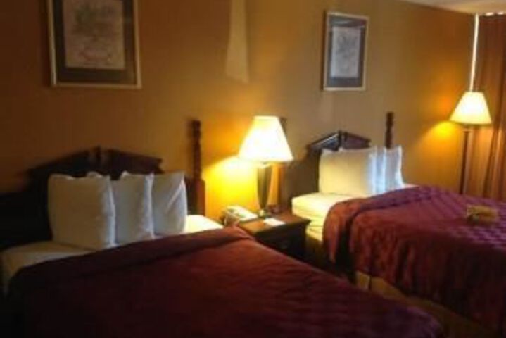 Room 2 of 3