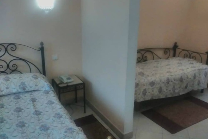 Room 6 of 22