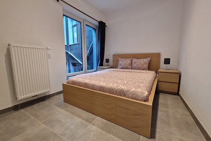 Room 70 of 109