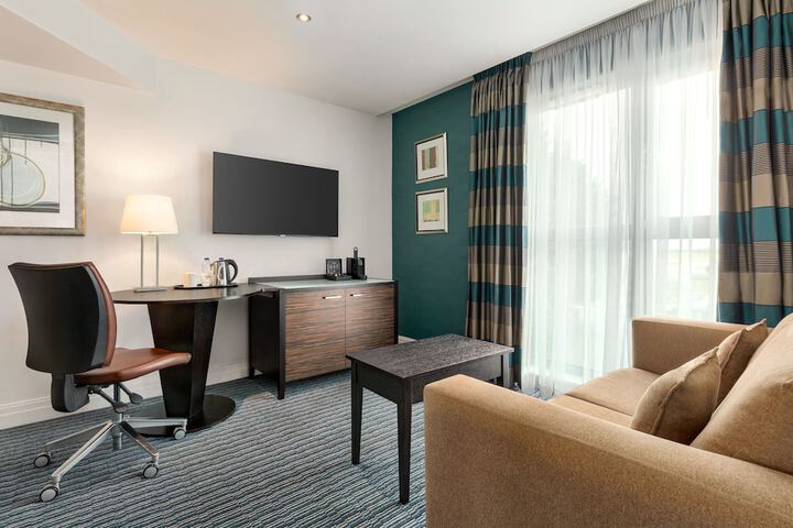 Room 21 of 73