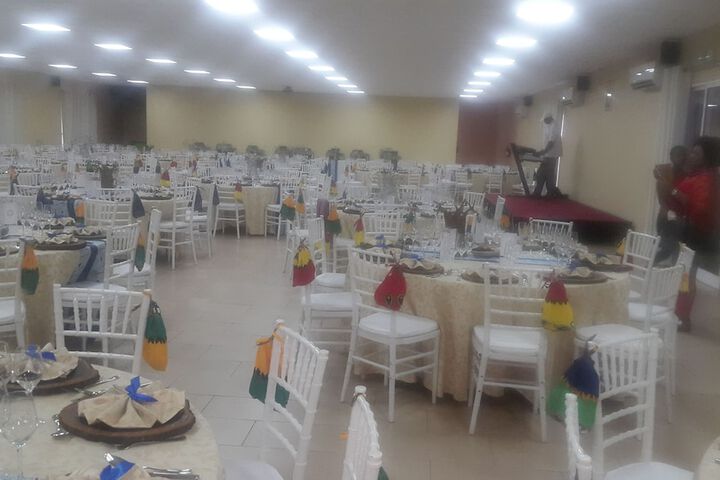 Ballroom/Hall 31 of 39