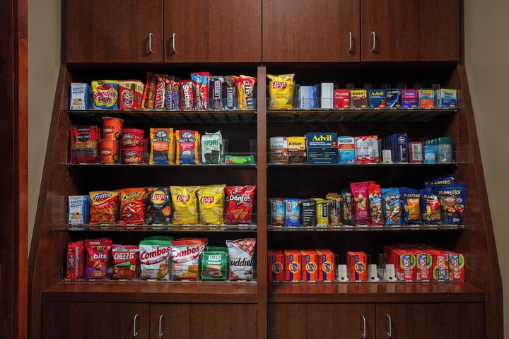 Snack bar