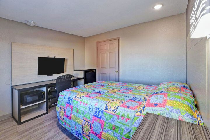 Room 14 of 31