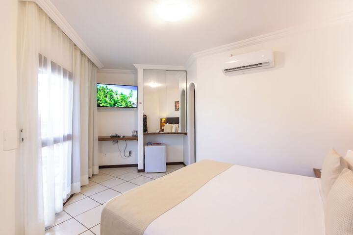Room 8 of 38