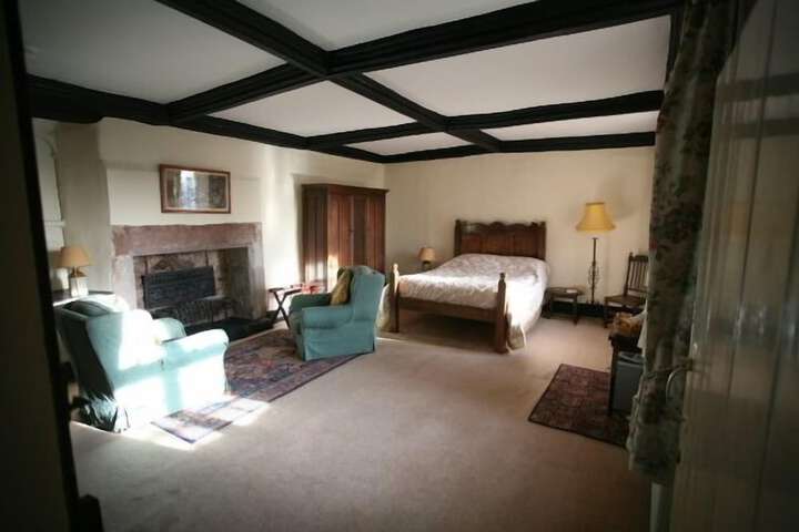 Room 3 of 13