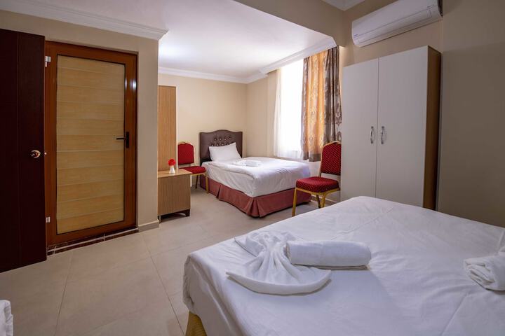 Room 14 of 45