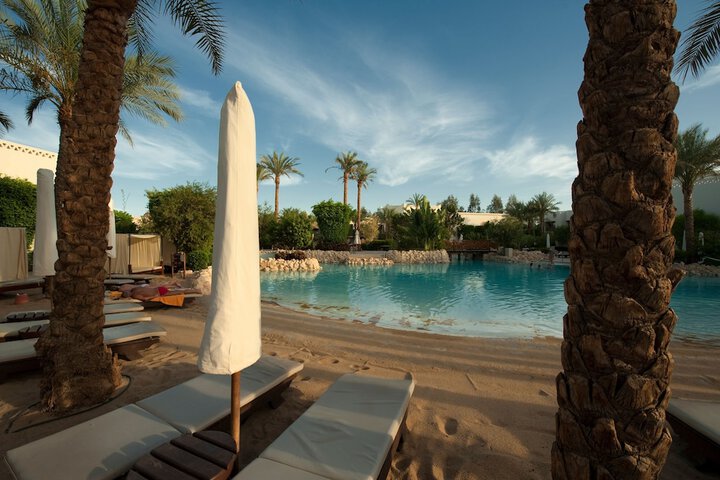 Pool 17 of 49