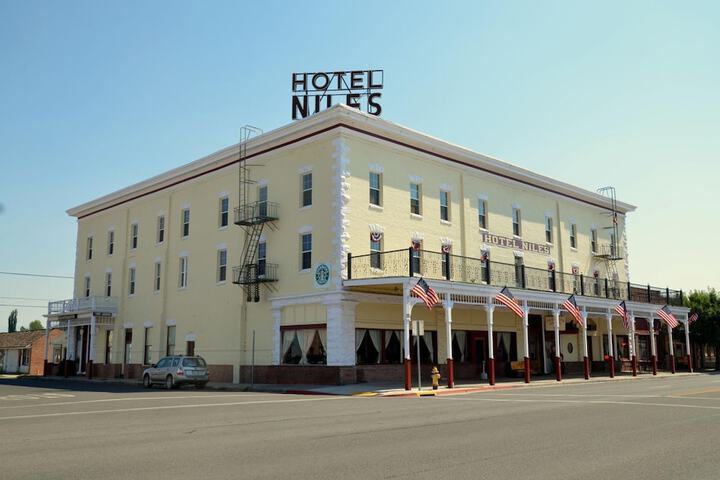 Hotel 129 of 135