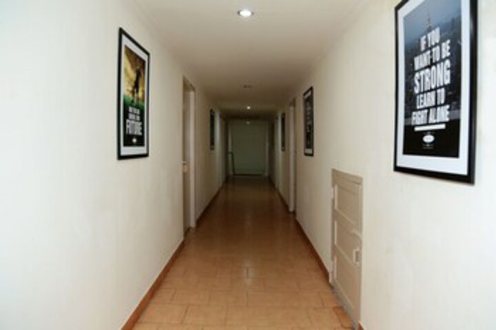 Ballroom/Hall 6 of 17