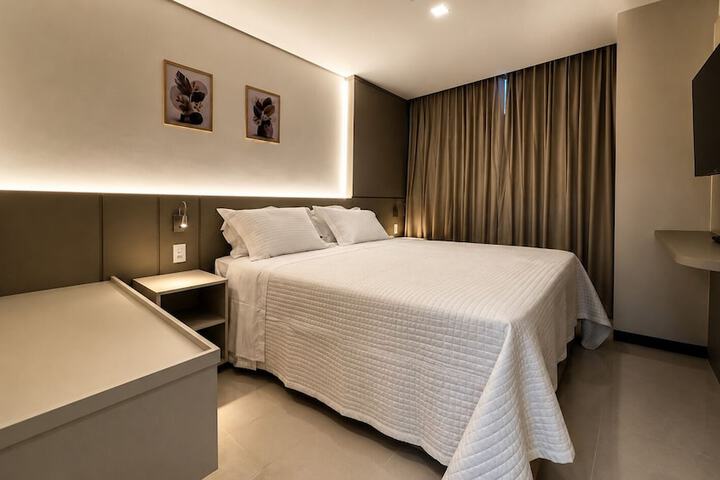 Room 10 of 87