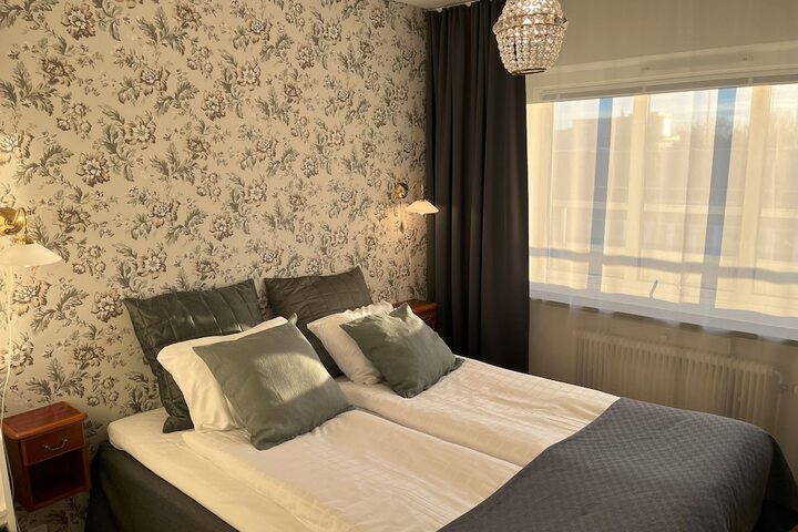 Room 54 of 91