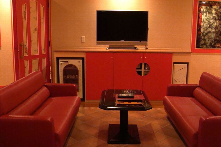 Room 15 of 31