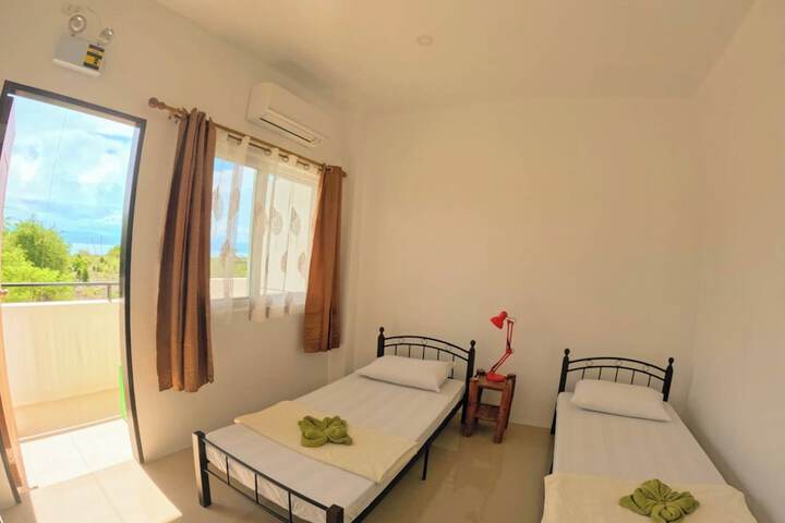 Room 20 of 74