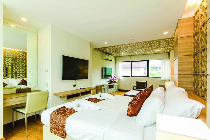 Room 25 of 131