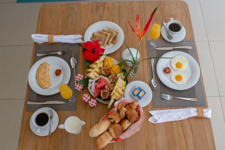Breakfast/Coffee Service 43 of 53
